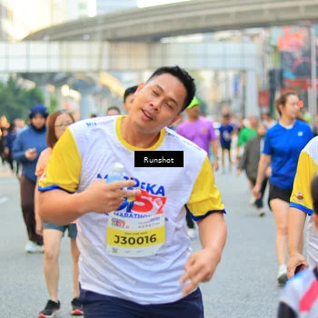 Runner Photo 4897054