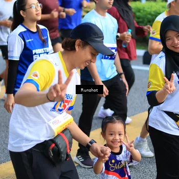 Runner Photo 4897124