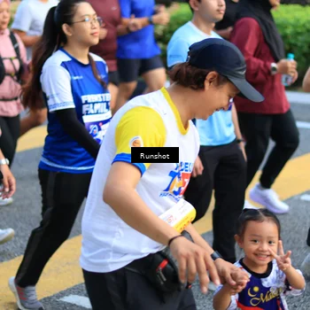 Runner Photo 4897247
