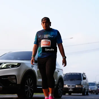 Runner Photo 4897273