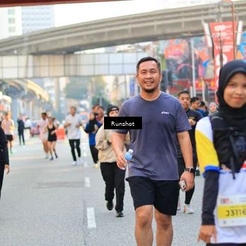 Runner Photo 4897403