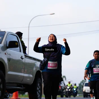 Runner Photo 4897475