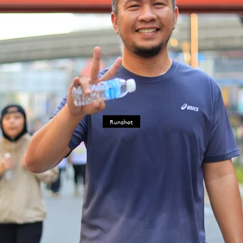 Runner Photo 4897494