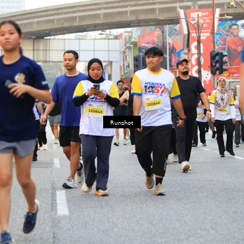 Runner Photo 4897596