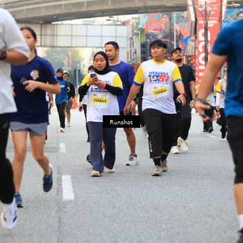 Runner Photo 4897609