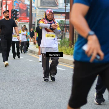 Runner Photo 4897618