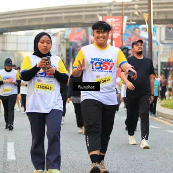 Runner Photo 4897669