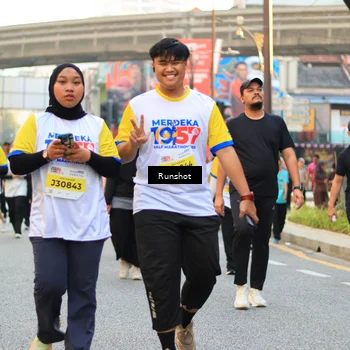 Runner Photo 4897693