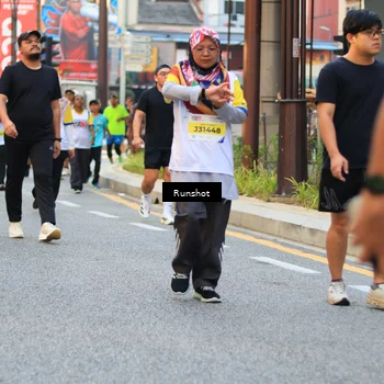 Runner Photo 4897694