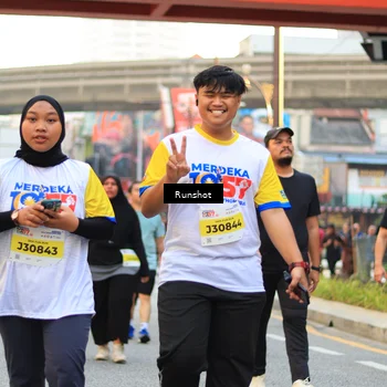 Runner Photo 4897704