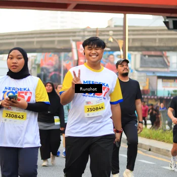 Runner Photo 4897713