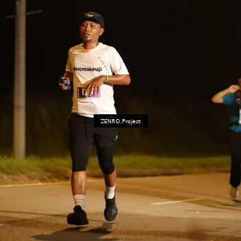 Runner Photo 4897836