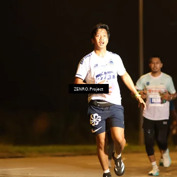 Runner Photo 4898026