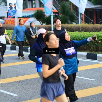 Runner Photo 4898102