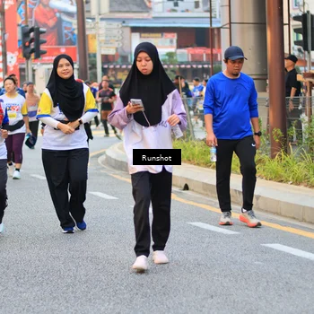 Runner Photo 4898150