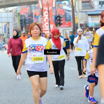 Runner Photo 4898267