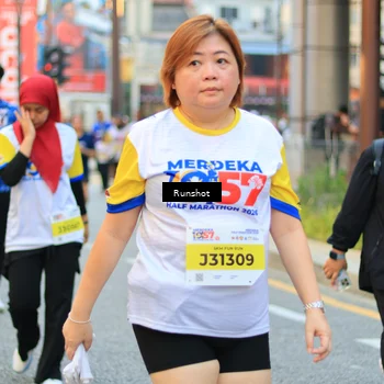 Runner Photo 4898306