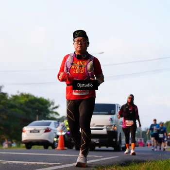 Runner Photo 4898356