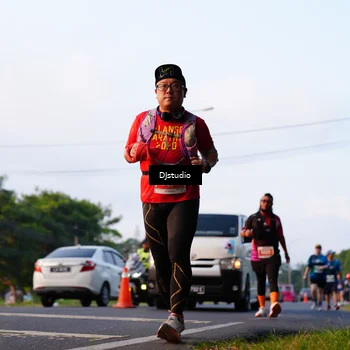 Runner Photo 4898359