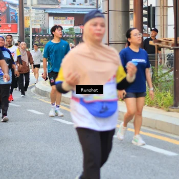 Runner Photo 4898384