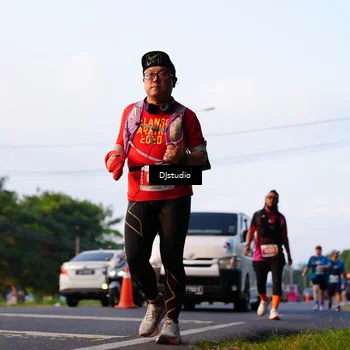 Runner Photo 4898416