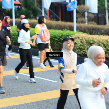 Runner Photo 4898567