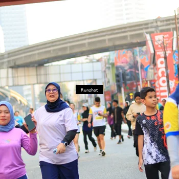 Runner Photo 4898634