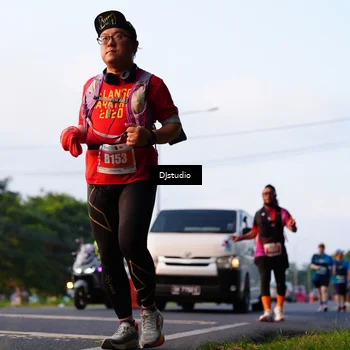 Runner Photo 4898649