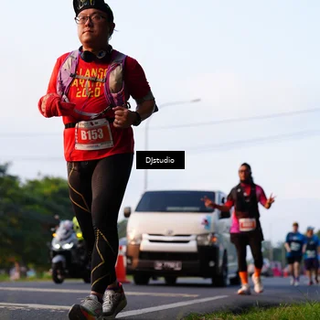 Runner Photo 4898668