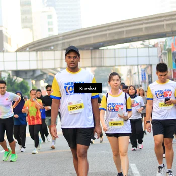 Runner Photo 4898675