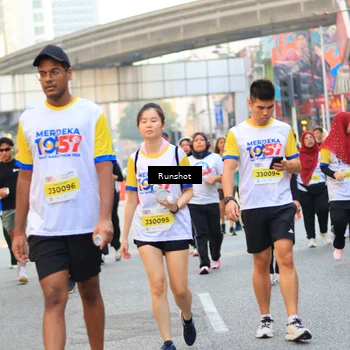 Runner Photo 4898706