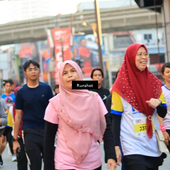 Runner Photo 4898736