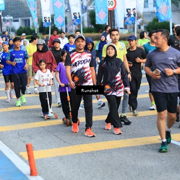 Runner Photo 4898771