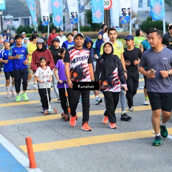 Runner Photo 4898791