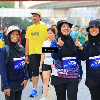 Runner Photo 4898875
