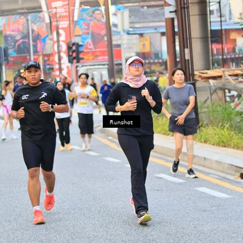 Runner Photo 4899056