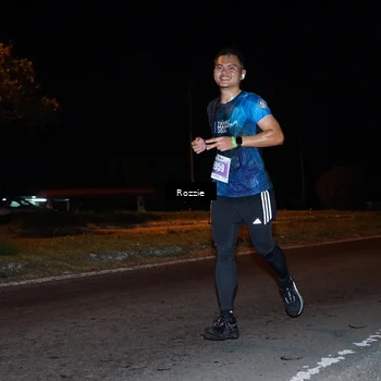 Runner Photo 4899224