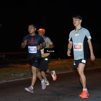 Runner Photo 4899237