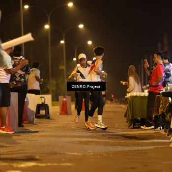 Runner Photo 4899660