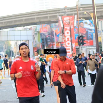 Runner Photo 4899677