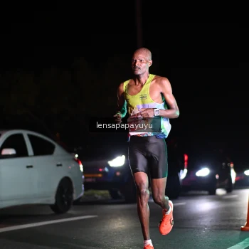 Runner Photo 4899760