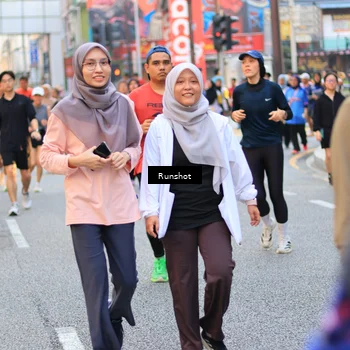 Runner Photo 4899819