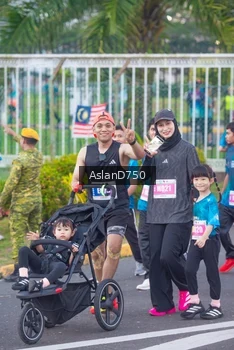 Runner Photo 4899881