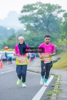 Runner Photo 4899899