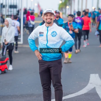 Runner Photo 4899905