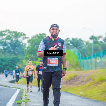 Runner Photo 4899998