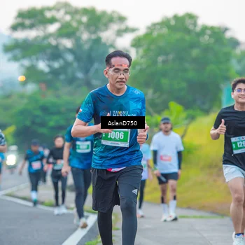 Runner Photo 4900009