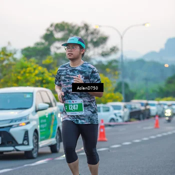 Runner Photo 4900015