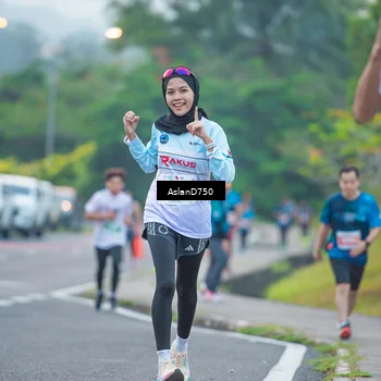 Runner Photo 4900024