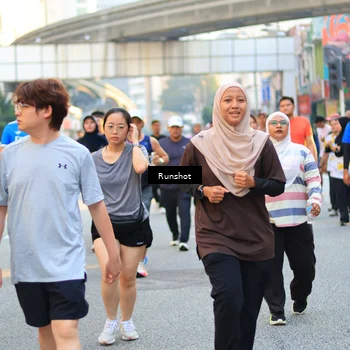 Runner Photo 4900030
